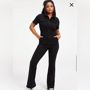 GOOD AMERICAN
Fit For Success Bootcut Jumpsuit